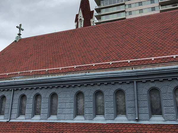 Current roofing image from Graveley Roofing's public website